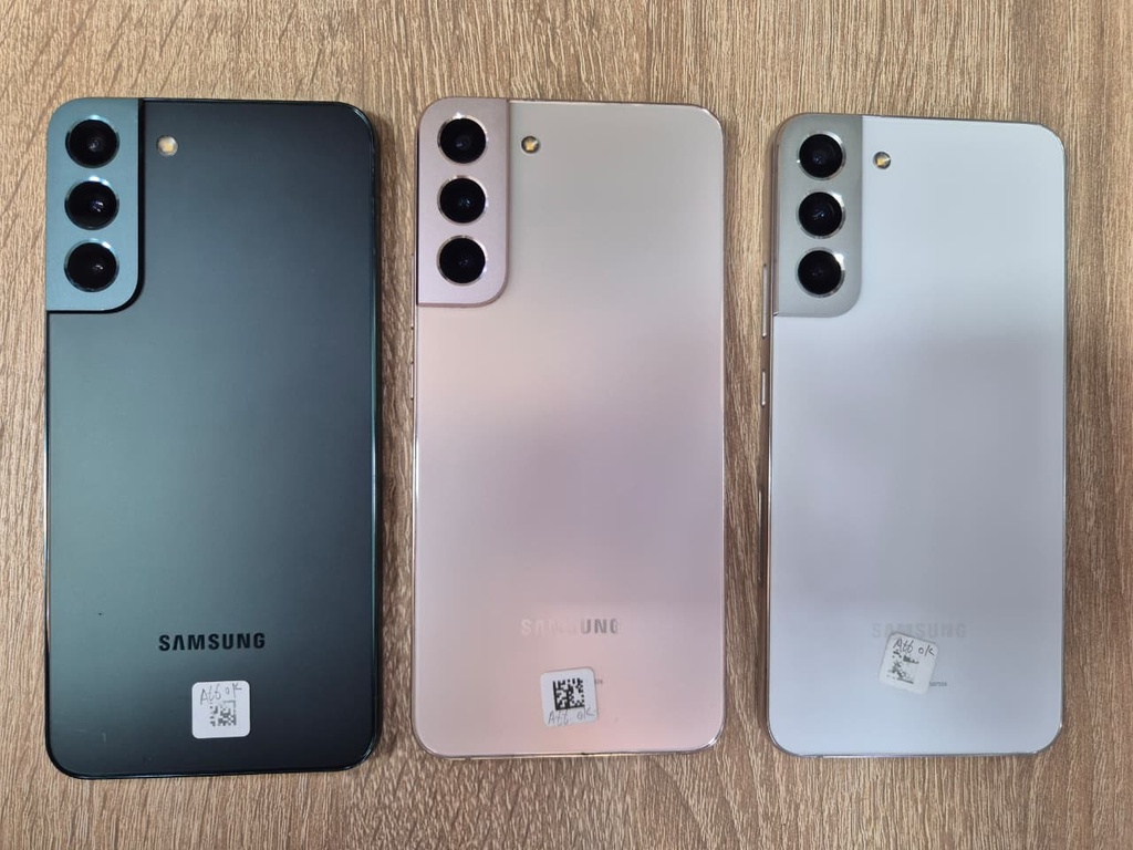 SAMSUNG S22 PLUS 256G